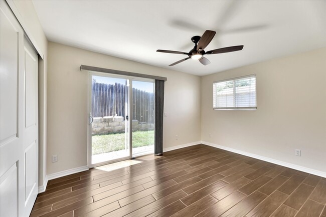 Building Photo - 8624 La Butte Ln