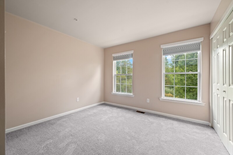 Building Photo - 1408 Black Walnut Dr