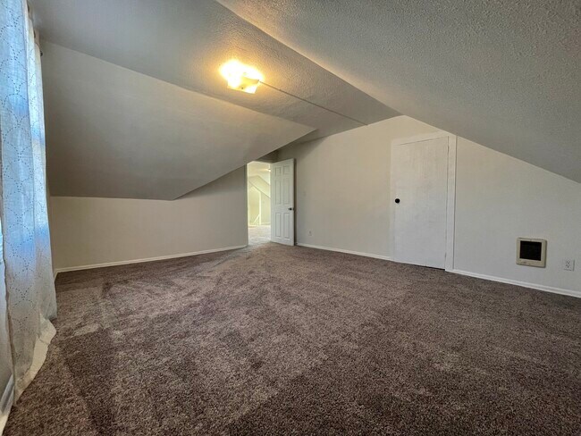 Bedroom 2 - 5307 S Alaska St