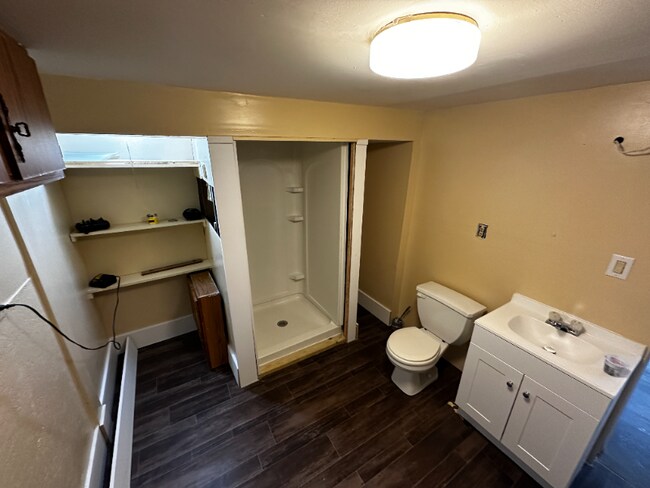 Building Photo - 1118 17th St