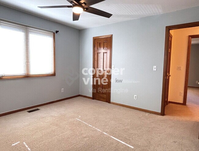 Building Photo - 1197 Clubhouse Dr