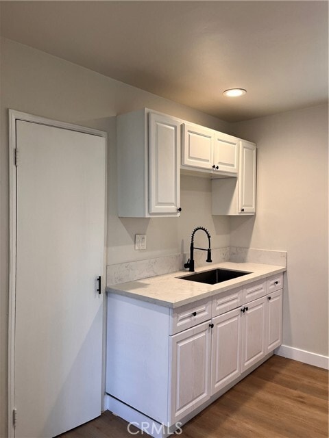 Building Photo - 3209 W 110th St