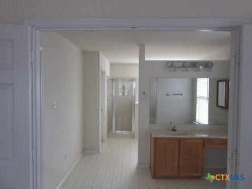 Building Photo - 3023 Sundance Dr