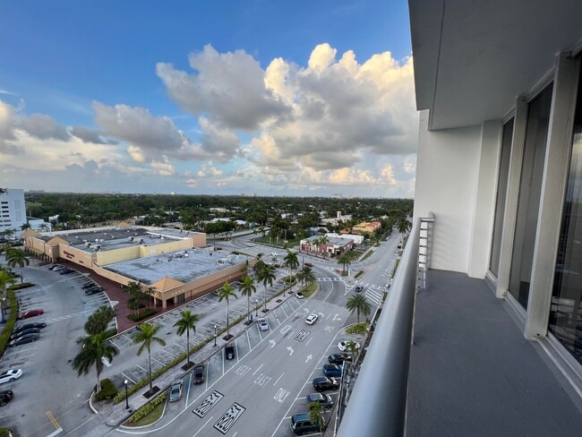One of 3 balconies - 1720 Harrison St