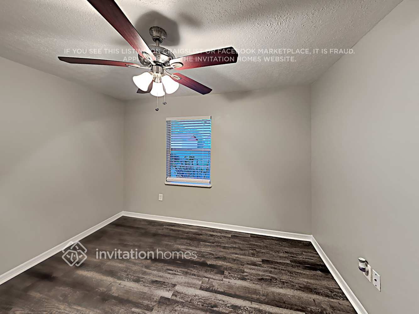 Building Photo - 3801 Dovehollow Dr