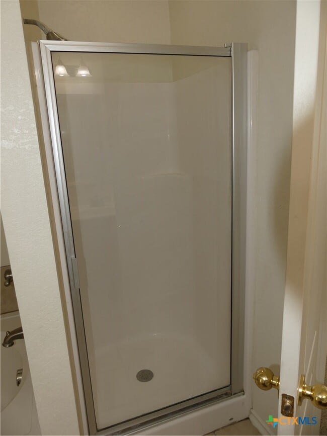 Building Photo - 664 Northern Lights Dr