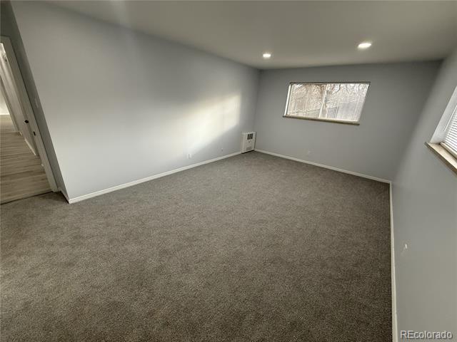 Building Photo - 2203 S Holly St