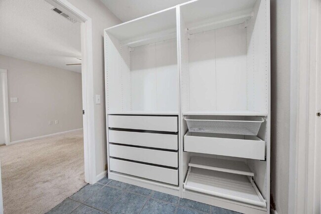 Building Photo - "Charming 4-Bedroom Shalimar Retreat- Power Included With Rent!"