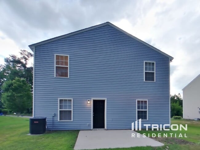 Building Photo - 321 Lingonberry Dr