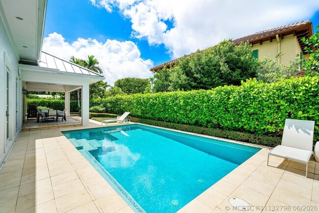 Building Photo - 106 Beachway Dr