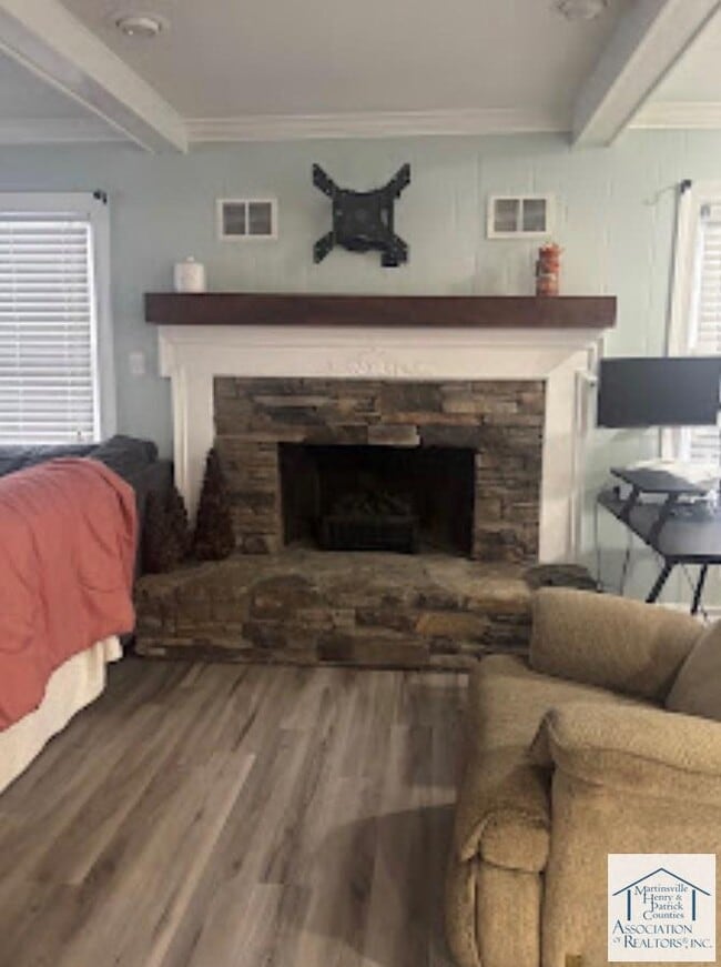 Building Photo - 1715 Mulberry Rd