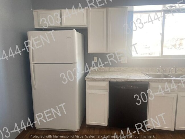 Building Photo - Great Westminster Location - 2 Bedrooms, 1 Bath with Bonus Square Footage in the Basement!