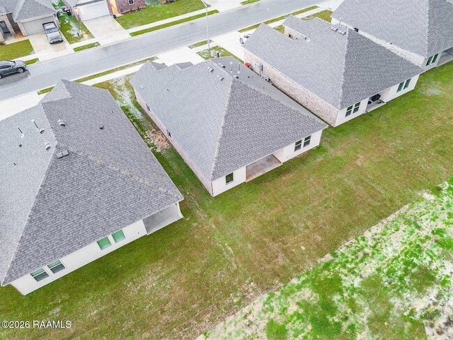 Building Photo - 234 Sidney Oaks Dr