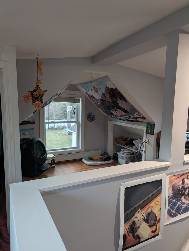 Building Photo - 15 Plandome Pl