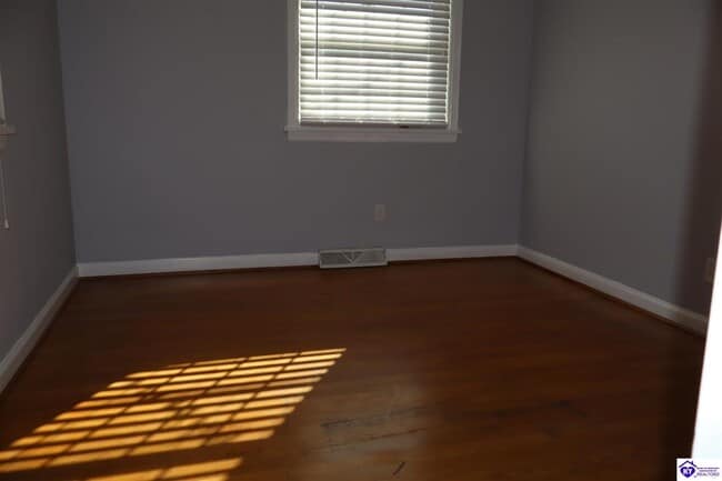 Building Photo - 780 Highland Ave