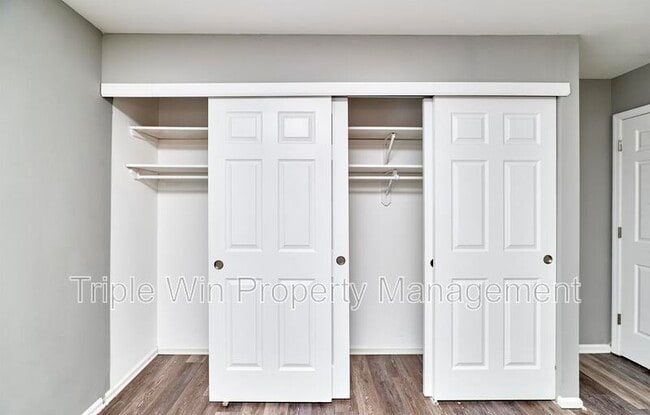 Building Photo - 1544 Rishon Hill Dr