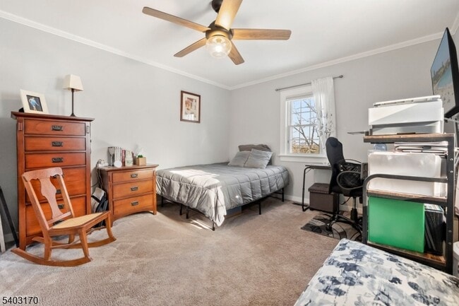 Building Photo - 49 Cliffside Trail