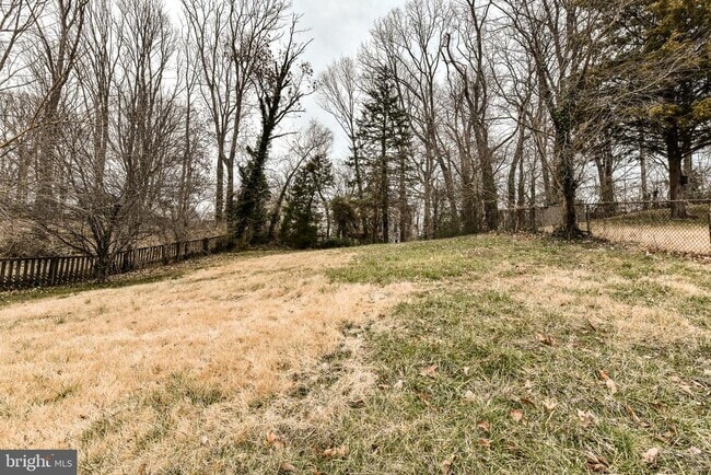 Building Photo - 6607 Berkshire Dr