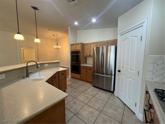 Building Photo - 3309 Blueberry Climber Ave