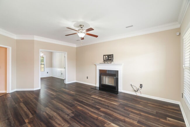 Building Photo - 7713 Budding Vine Ln