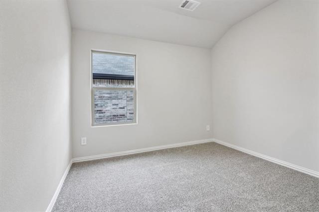 Building Photo - 711 Easthill Dr