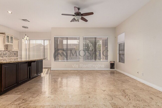 Building Photo - 745 W Citrus Way