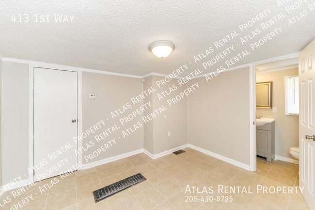 Building Photo - 413 1st Way