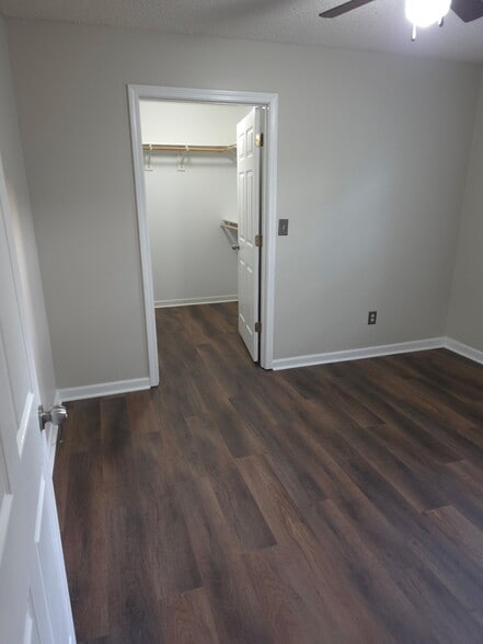 Primary bedroom - 234 Clifton St