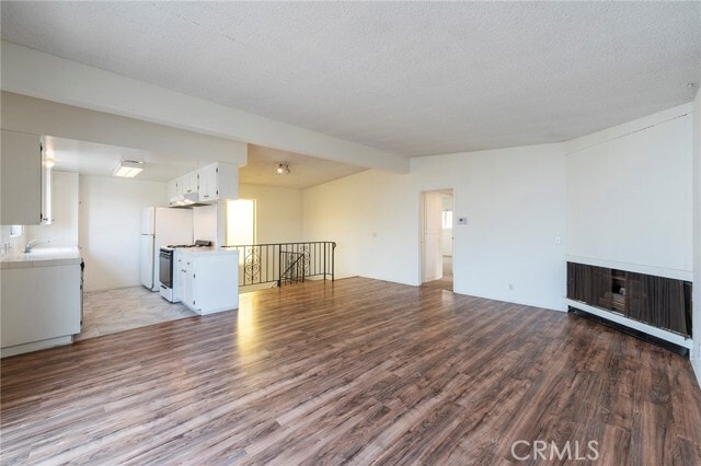 Building Photo - 116 Highland Ave