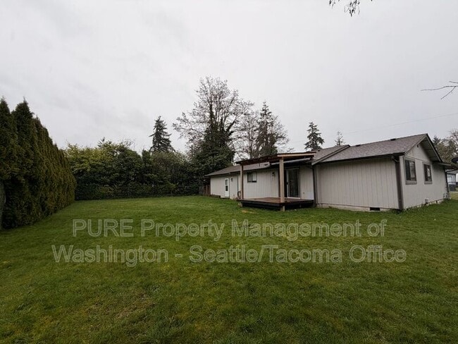 Building Photo - 9017 Wildwood Ave SW