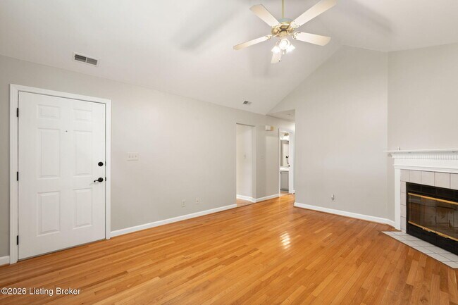 Building Photo - 609 Fenley Ave