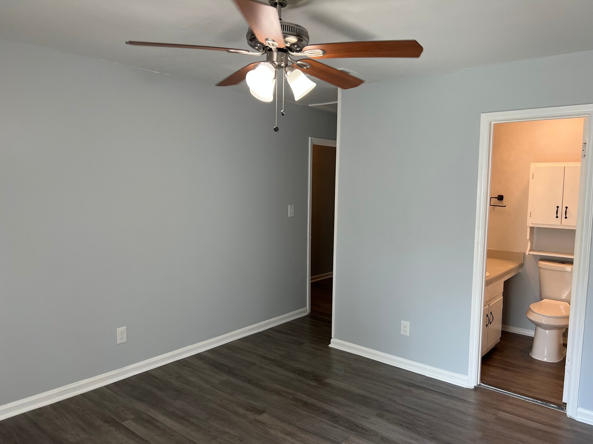 Building Photo - 6419 Baker Ct