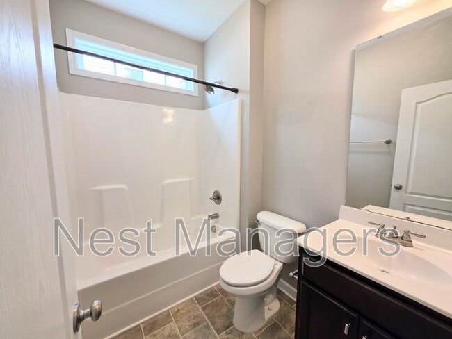 Building Photo - 2229 Andalusian Dr