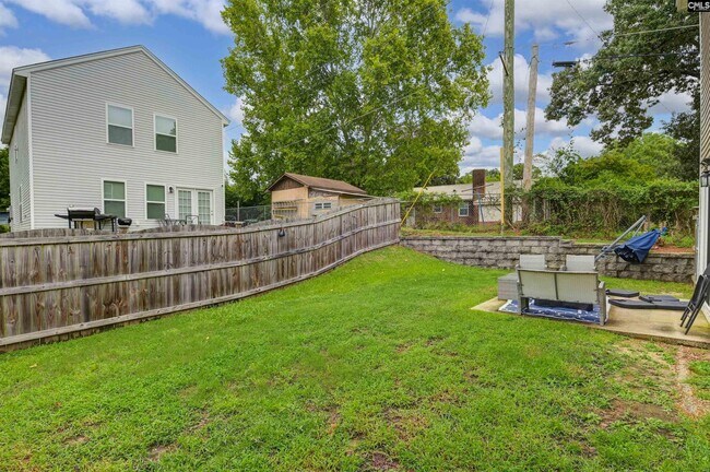 Building Photo - 34 Routhland Ct