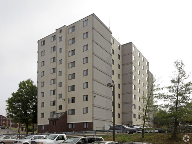 Building Photo - Baldwin Towers