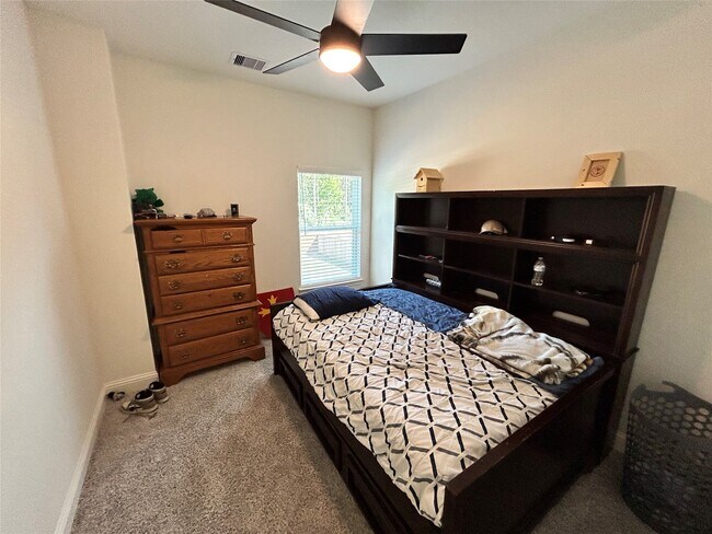 Building Photo - 12011 Rockview Drive