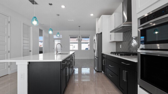 Building Photo - 15318 Lebeau Lp