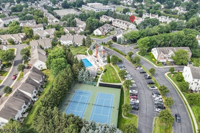 Building Photo - 424 Hartford Dr
