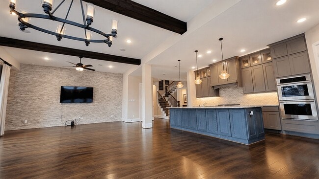 Building Photo - 2418 Sandhill Crest Ln