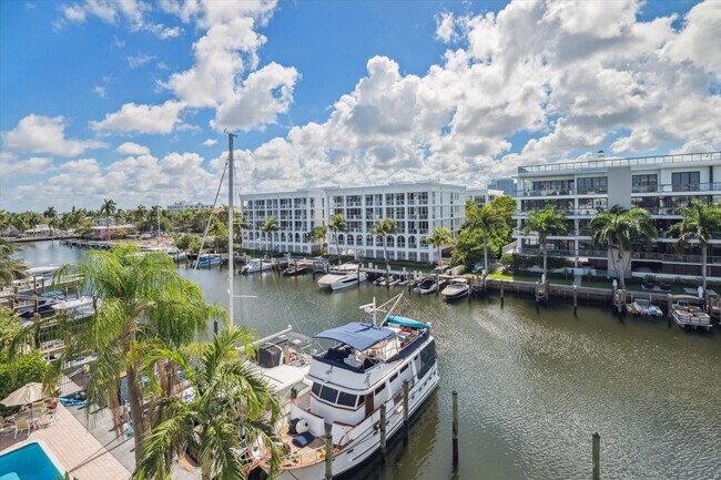 Building Photo - 55 Isle of Venice Dr