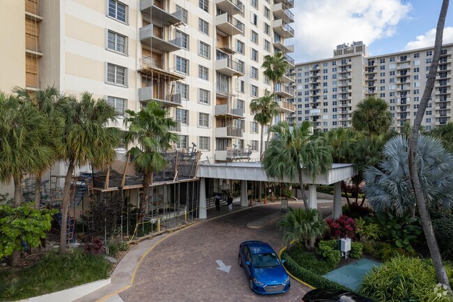 Building Photo - Ocean Place Condominiums