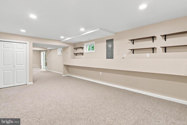 Building Photo - 11414 Bronzedale Dr
