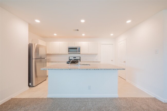 Building Photo - 2524 Bryan Park Ln