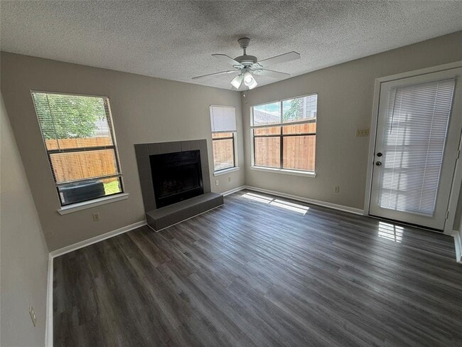 Building Photo - 12314 Abney Dr