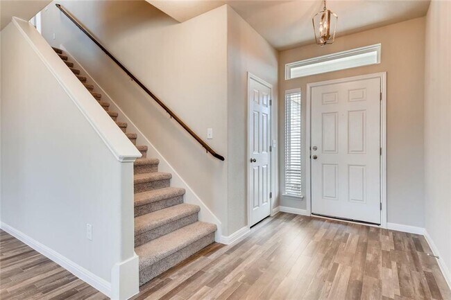 Building Photo - 10304 Forest Grove Dr