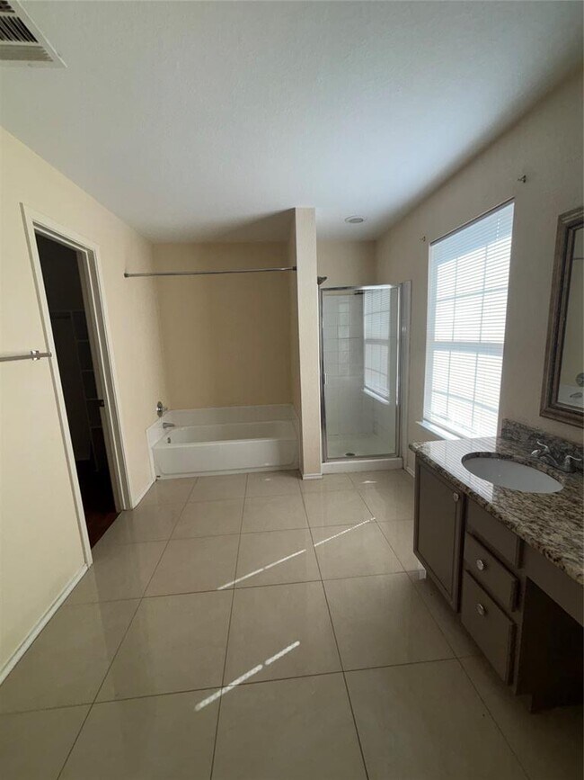 Building Photo - 5600 War Admiral Dr