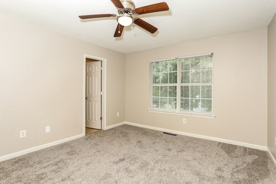 Building Photo - 11392 Michelle Way