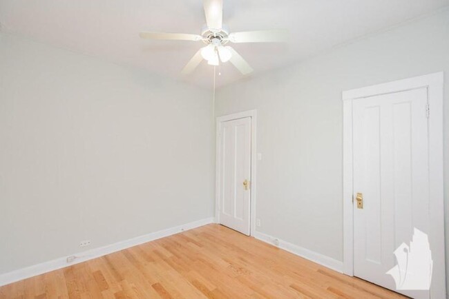 Building Photo - 2 bedroom in Chicago IL 60640