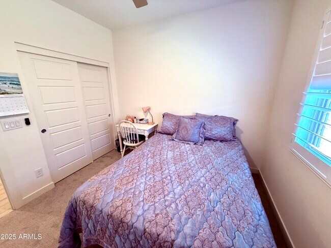 Building Photo - 35377 W Santa Monica Ave