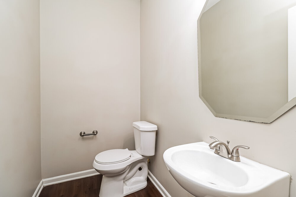 Building Photo - 4828 Abercromby St